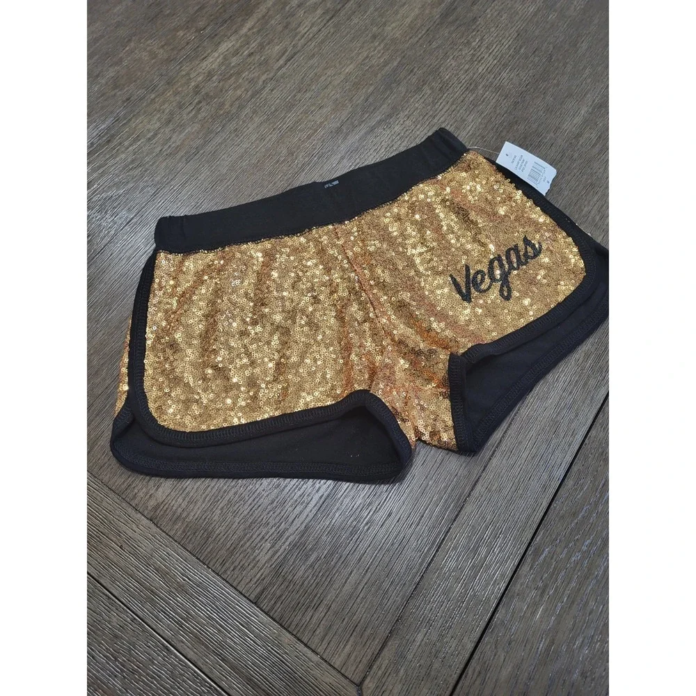 Sexy size Medium Vegas booty sequin shorts.‎ Girls night, special time. New. Mgm